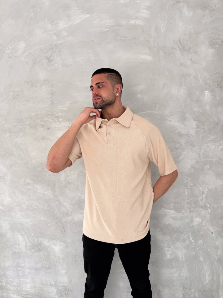 T-shirt Cuthbert